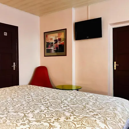 Maria Hostel Valga Exterior photo